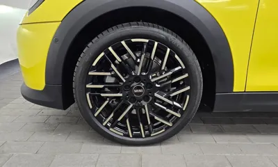 MINI Cooper 2025, 6227 км, за 23268.13 USD