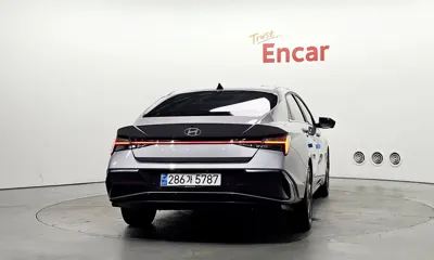 Hyundai Avante 2024, 49484 км, за 16588.62 USD