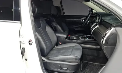 Kia Sorento 2023, 90961 км, за 17592.23 USD - фото 11