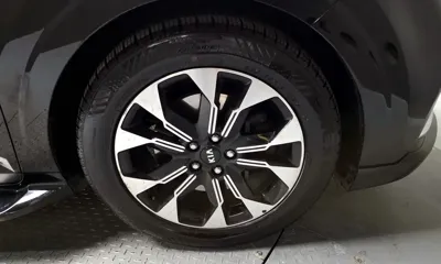 Kia Canival 2021, 96793 км, за 19364.58 USD