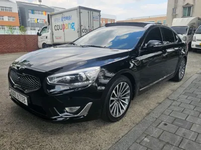 Kia K7 · 2015 год