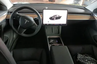 Tesla Model 3 2022, 41000 км, за 24034 USD - фото 18