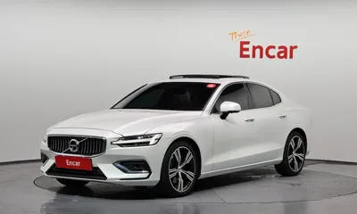 Volvo S60 · 2020 год