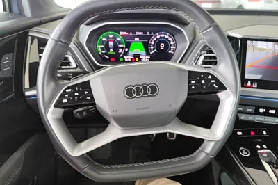 Audi Q4 e-tron 2023, 45300 км, за 20290 USD - фото 12