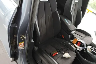 Audi Q4 e-tron 2023, 45300 км, за 20290 USD - фото 18