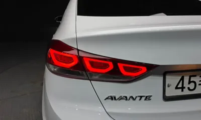 Hyundai Avante 2016, 49048 км, за 7100.98 USD - фото 23