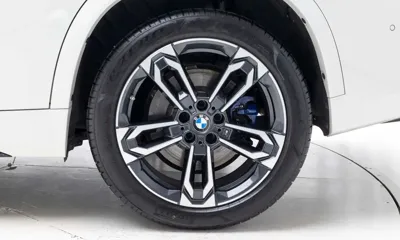 BMW X1 2026, 4651 км, за 36103.45 USD