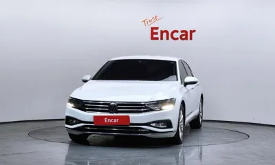 Volkswagen Passat 2021, 40191 км, за 16451.93 USD
