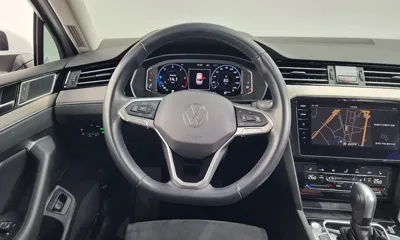 Volkswagen Passat 2021, 40191 км, за 16451.93 USD - фото 13