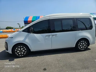 Hyundai Staria 2025, 20000 км, за 0 USD - фото 1