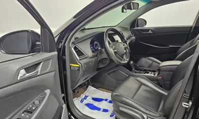 Hyundai Tucson 2016, 129889 км, за 5665.17 USD - фото 10