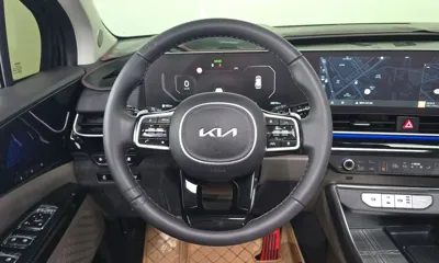 Kia Canival 2025, 28916 км, за 27438.62 USD - фото 13