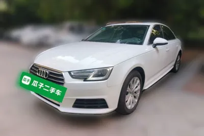 Audi A4L · 2017 год