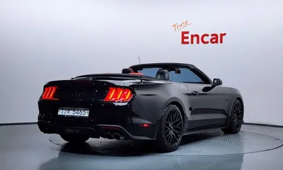 Ford Mustang 2018, 90340 км, за 21120.71 USD