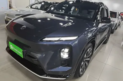 Nio ES6 · 2025 год