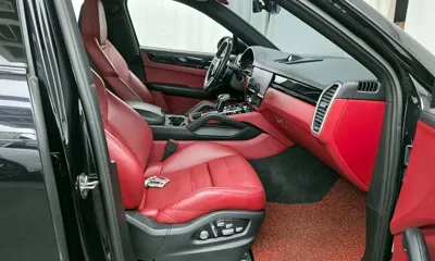 Porsche Cayenne 2020, 94397 км, за 43495.54 USD - фото 11