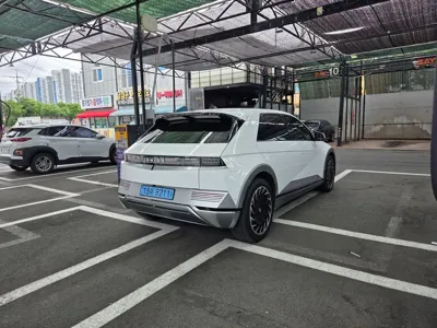 Hyundai Ioniq5 2023, 105701 км, за 18084.85 USD
