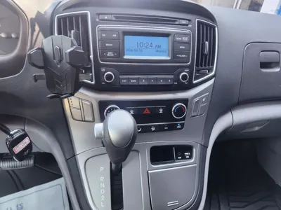 Hyundai Starex 2017, 145709 км, за 6432.98 USD - фото 9