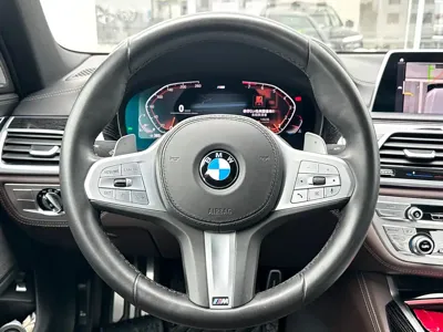 BMW 7 Series 2020, 30000 км, за 64271.86 USD - фото 11