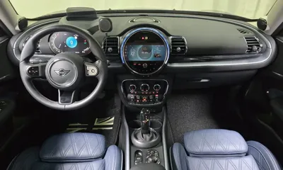 MINI Clubman 2023, 48106 км, за 17112.65 USD - фото 7