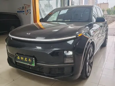 Li Auto Li L9 · 2024 год