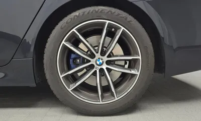 BMW 5-Series 2023, 24663 км, за 29415.67 USD - фото 21
