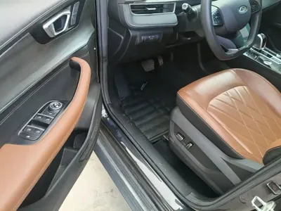 Chery Tiggo 8 Plus 2023, 50500 км, за 9870.59 USD - фото 16