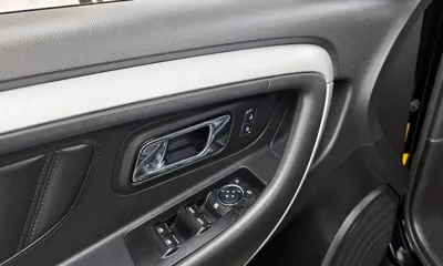 Ford Taurus 2017, 100245 км, за 4266.77 USD - фото 29