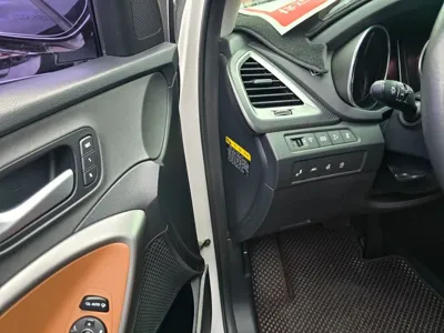 Hyundai Santafe 2016, 185877 км, за 8402.26 USD - фото 11