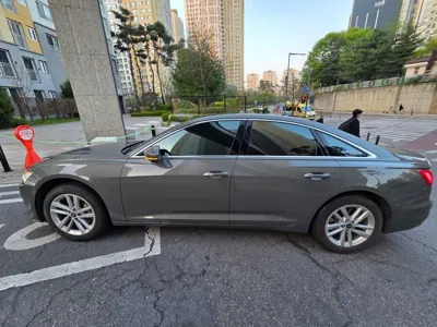 Audi A6 2022, 24609 км, за 26204.54 USD