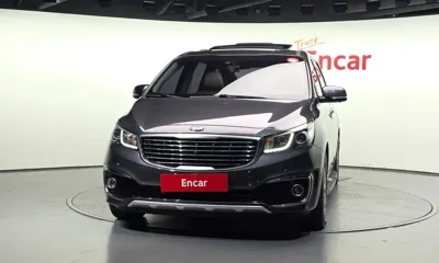 Kia Canival 2017, 86389 км, за 8921.01 USD
