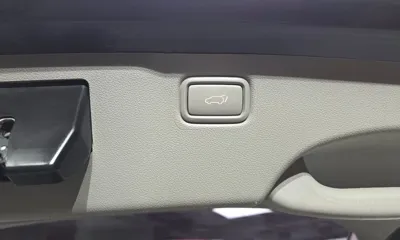 Kia Canival 2017, 86389 км, за 8912.32 USD - фото 27
