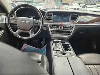 Genesis G80 2017, 155800 км, за 10774.73 USD - фото 8