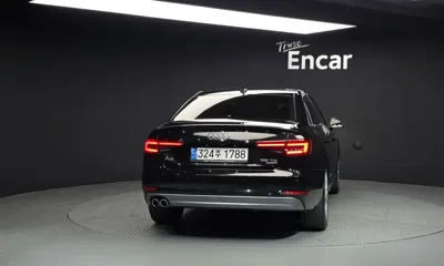 Audi A4 2018, 137442 км, за 11567.96 USD