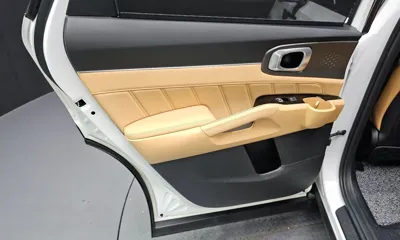 Kia Sorento 2023, 62341 км, за 20511.81 USD - фото 25