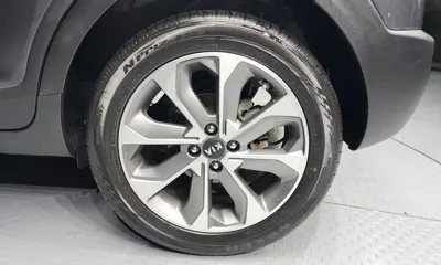 Kia Stonic 2020, 22912 км, за 8126.86 USD