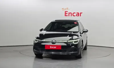 Volkswagen Golf 2022, 63454 км, за 20860.91 USD