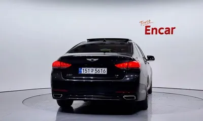 Genesis G80 2018, 210901 км, за 9852.86 USD