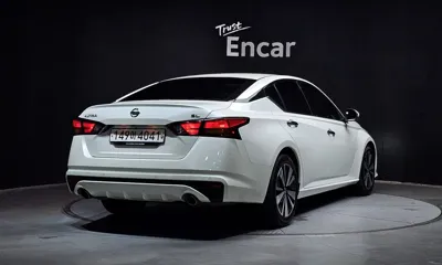 Nissan Altima 2019, 129966 км, за 8385.88 USD