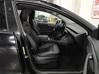 Tesla Model Y 2025, 13200 км, за 35446.63 USD - фото 23