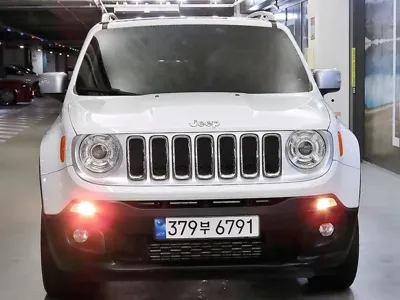 Jeep Renegade 2018, 61555 км, за 9386.9 USD