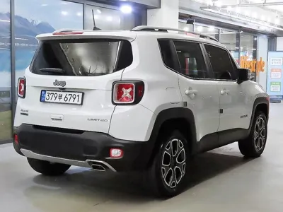 Jeep Renegade 2018, 61555 км, за 9386.9 USD