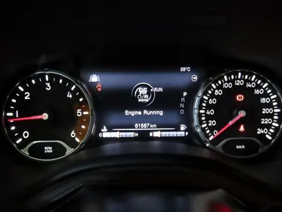 Jeep Renegade 2018, 61555 км, за 9386.9 USD - фото 9