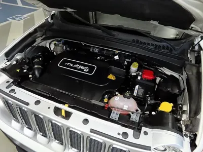 Jeep Renegade 2018, 61555 км, за 9386.9 USD - фото 19