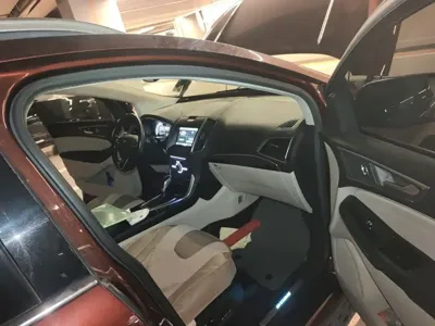 Ford Edge 2015, 92700 км, за 7592.55 USD - фото 20