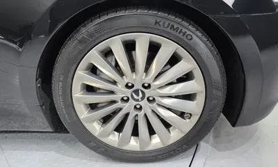 Hyundai Equus 2015, 193623 км, за 5231.78 USD