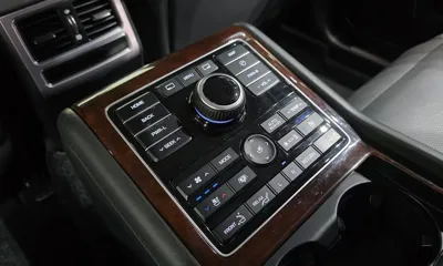 Hyundai Equus 2015, 193623 км, за 5231.78 USD - фото 18