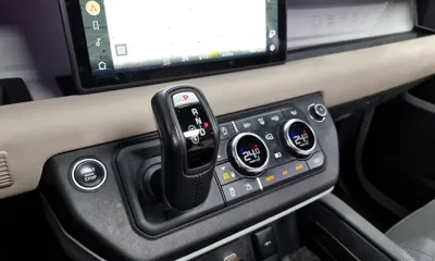 Land Rover Defender 2022, 91499 км, за 39668.84 USD - фото 9