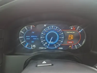 Cadillac Escalade 2017, 179081 км, за 24437.07 USD - фото 8