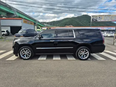 Cadillac Escalade 2017, 179081 км, за 24437.07 USD - фото 17